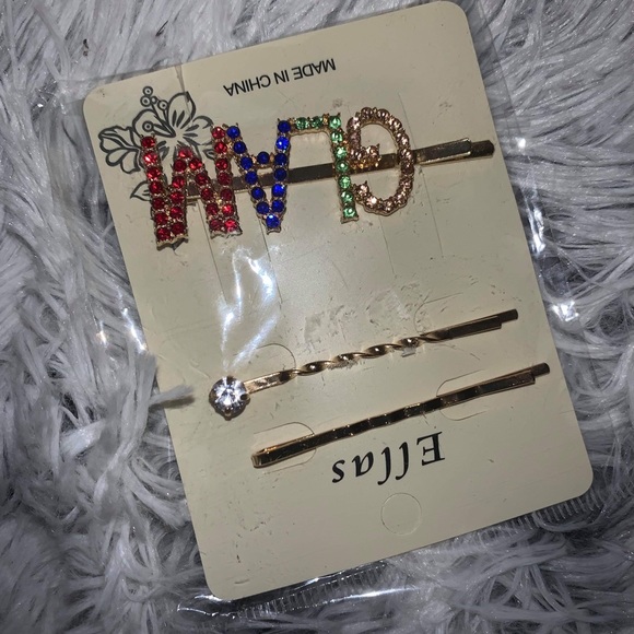 Colorful barrettes - Picture 3 of 5